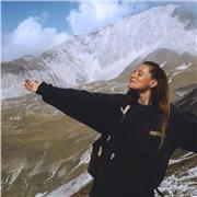 Laureata in Scienze Politiche e Diplomata al Linguistico offro ripetizioni di materie umanistiche e lingue (Inglese, Francese)